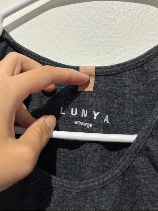 LUNYA XL Tank - Picture 4 of 4